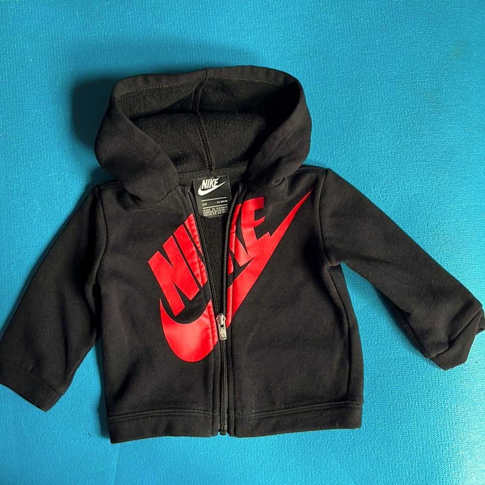 Nike zip up hoodie